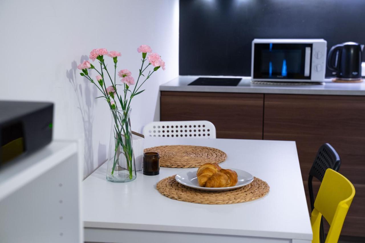 Apartament W Srodmiesciu Odnowa Wrocław Buitenkant foto